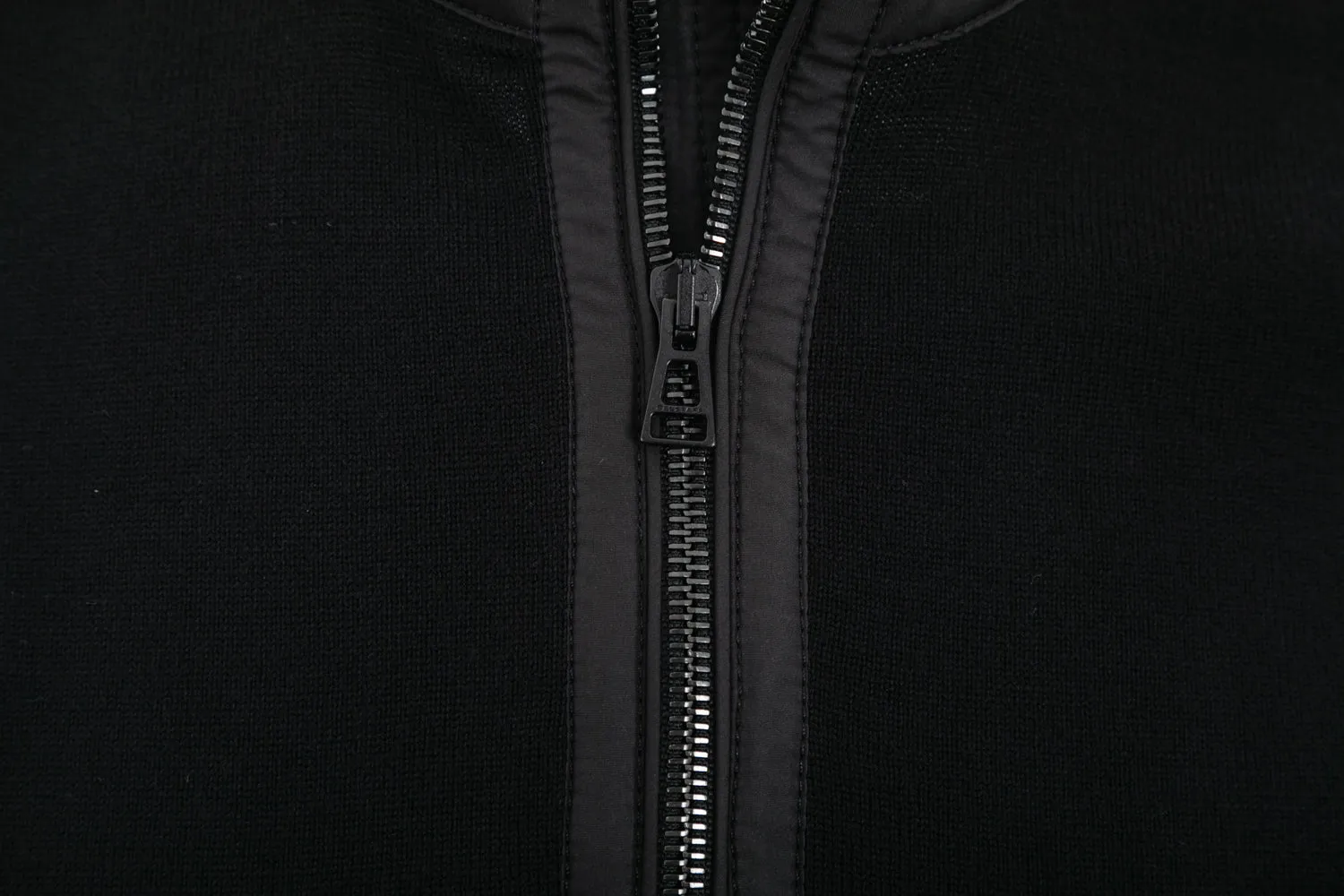 Belstaff Kilmington Knitwear in Black