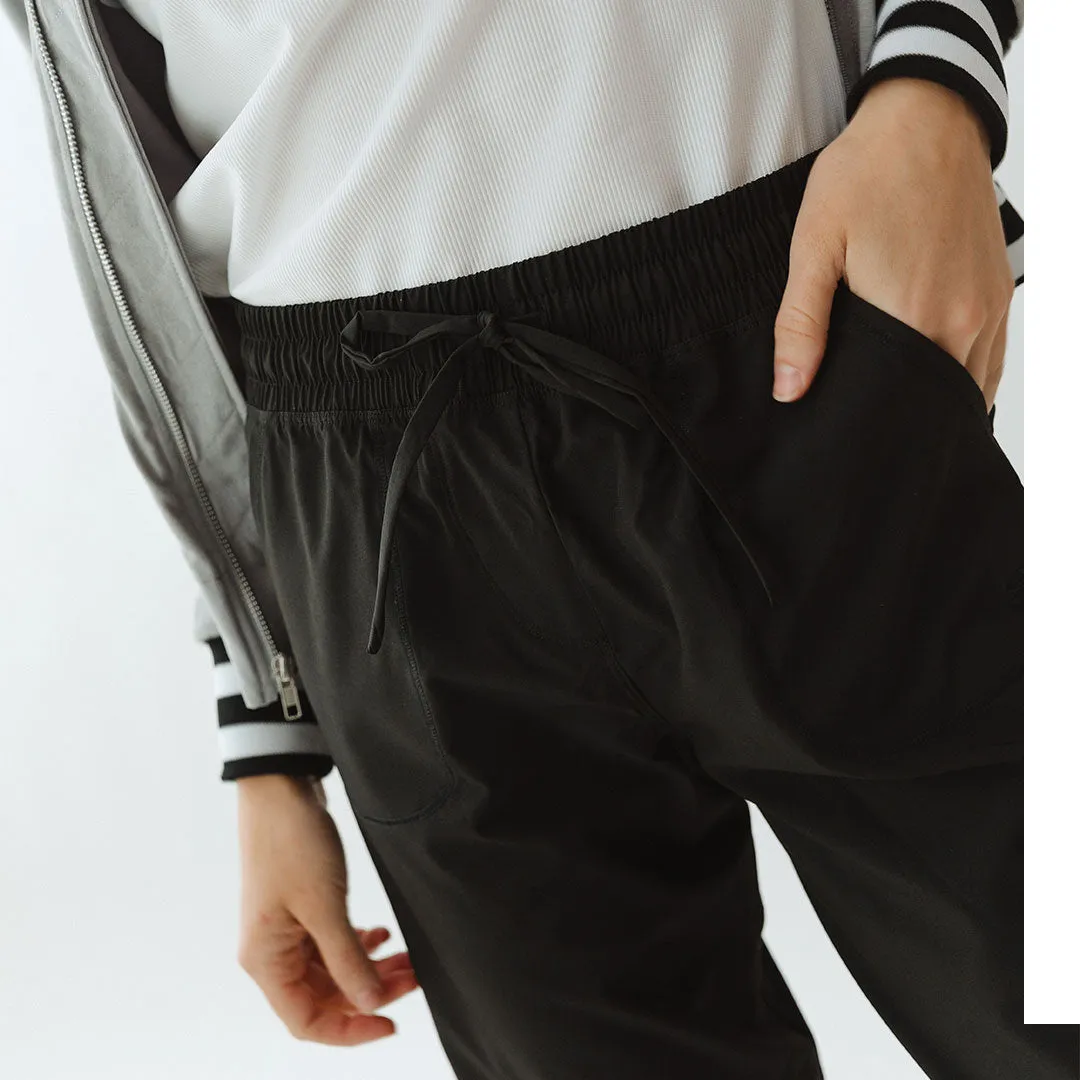 Everywhere Joggers, Black