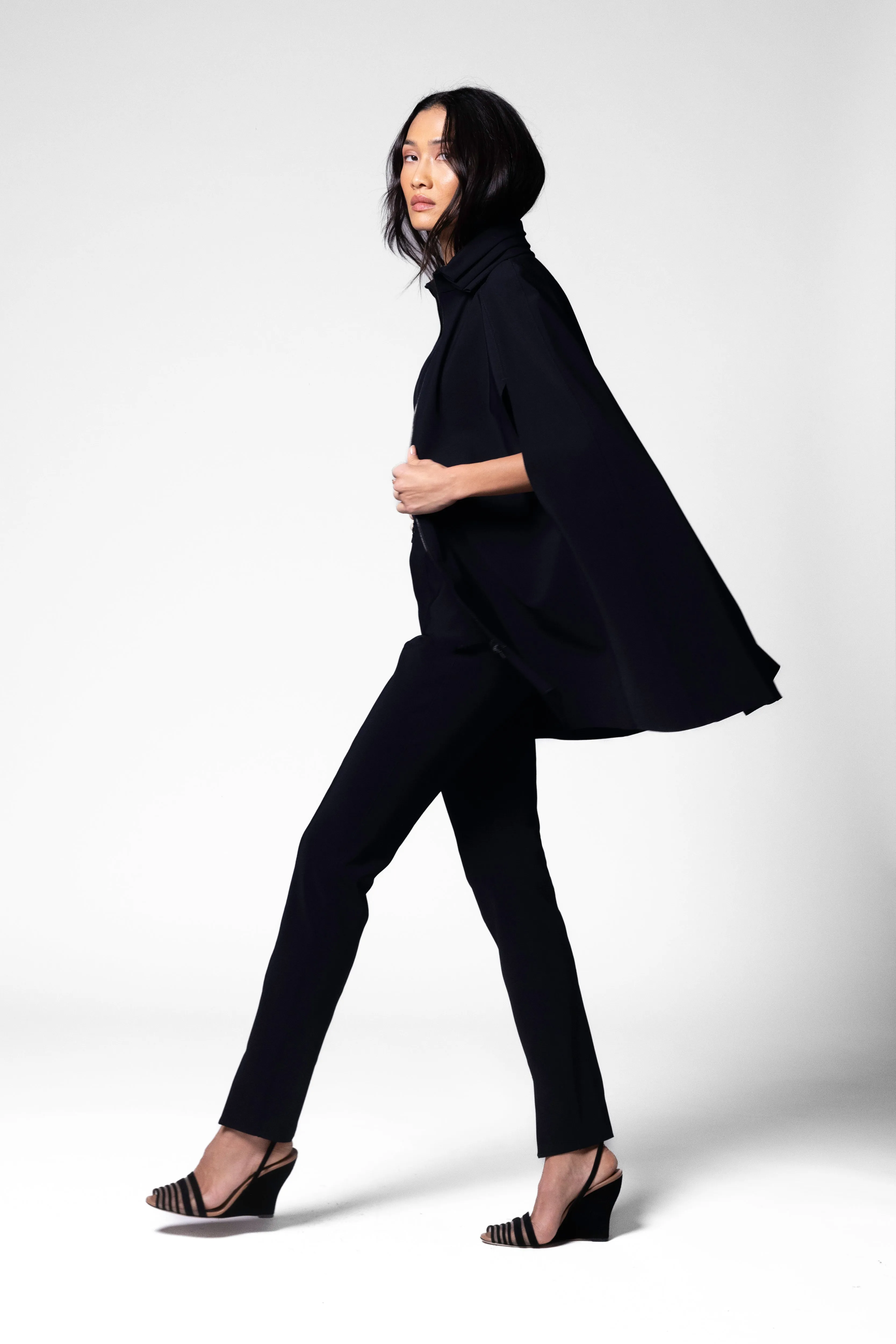 Hojo Cape - Black