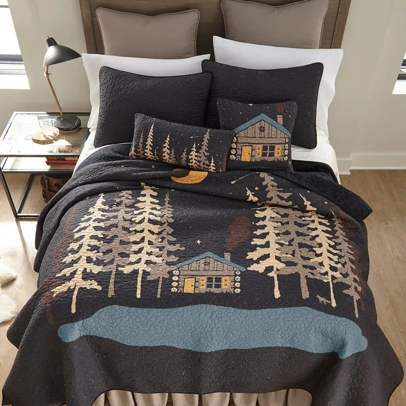 Moonlit Cabin Quilted Bedding Set - Full/Queen